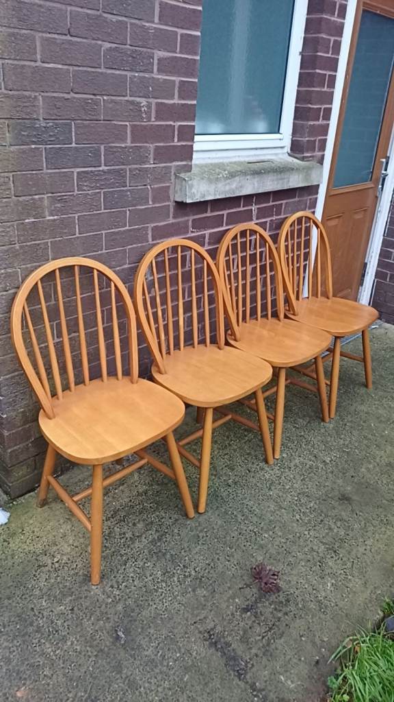 image for 4 x dining chairs 