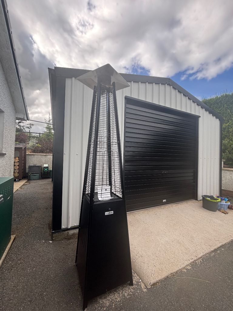 Gas patio heater