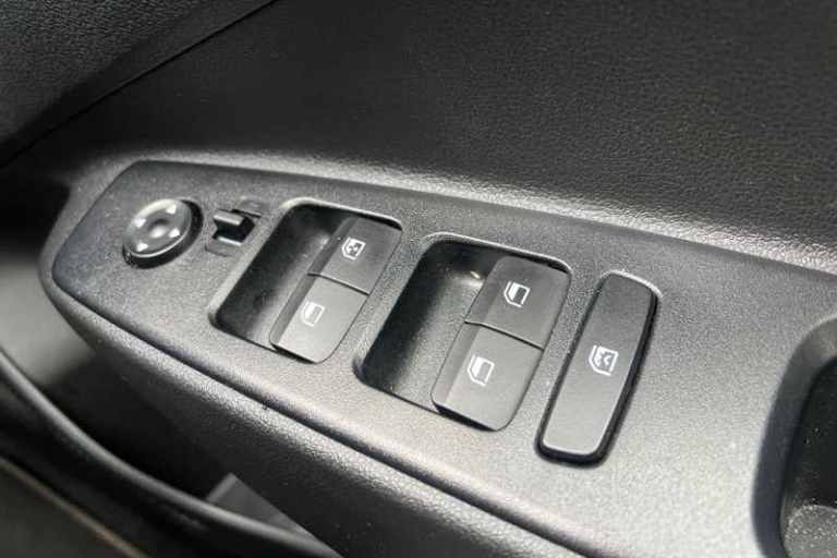 2022 Hyundai i10 1.0 SE Connect Hatchback 5dr Petrol Manual Euro 6 (s/s) (67 ps) Hatchback Petrol...