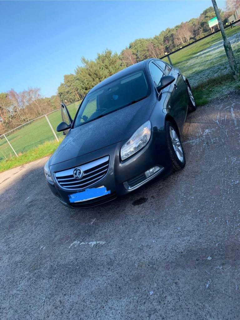 Vauxhall, INSIGNIA, Hatchback, 2009, Manual, 1956 (cc), 5 doors