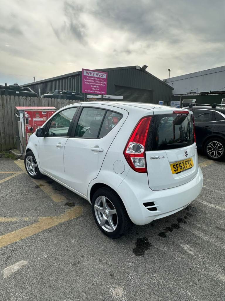 Suzuki, SPLASH, Hatchback, 2013, Manual, 996 (cc), 5 doors