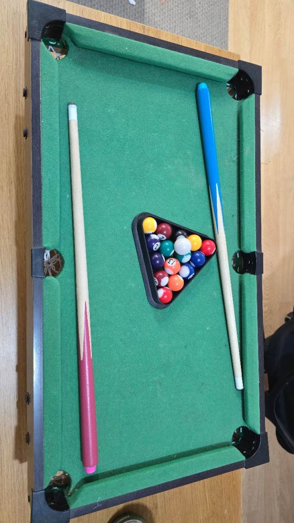Mini Pool Table with Cues and Balls – Good Condition