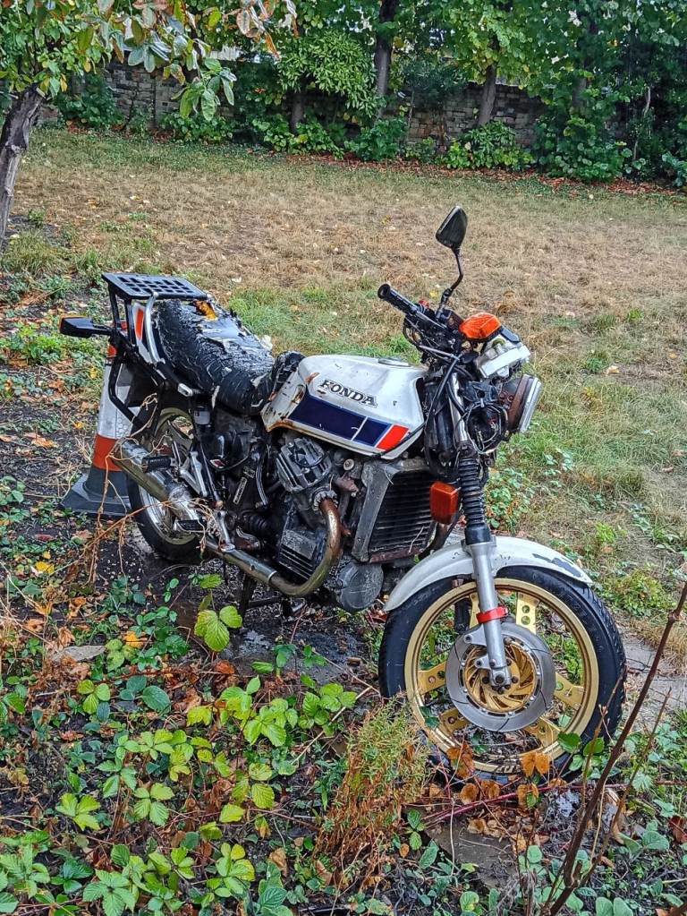 Motorbike 