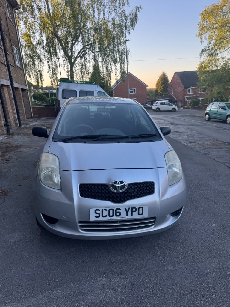 Toyota, YARIS, Hatchback, 2006, Manual, 998 (cc), 3 doors