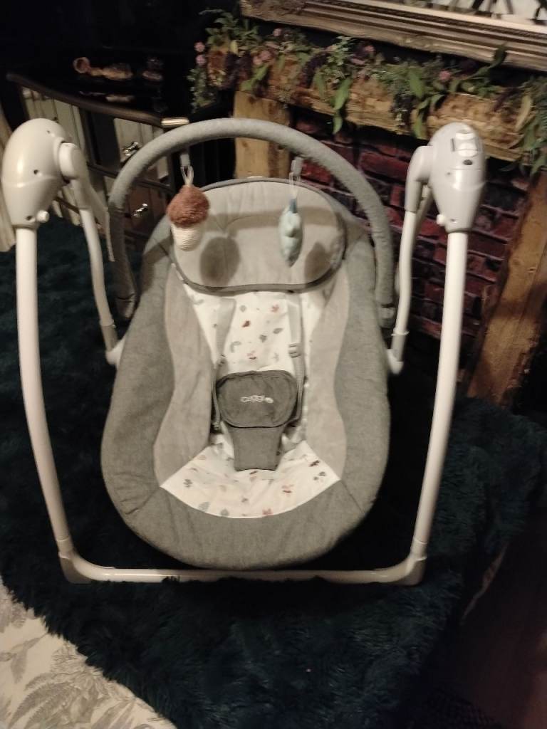 Cuggl Baby Swing/Rocker – Grey, Excellent Condition