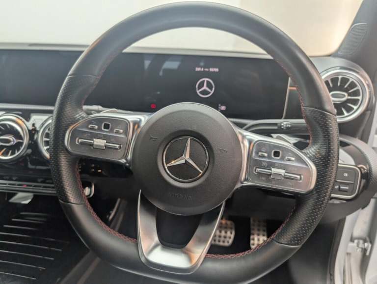 2019 Mercedes-Benz A-Class 1.5 A180d AMG Line (Premium) Hatchback 5dr Diesel 7G-DCT Euro 6 (s/s) ...
