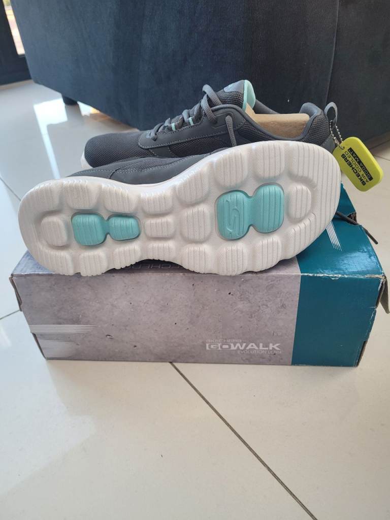Skechers Go walk