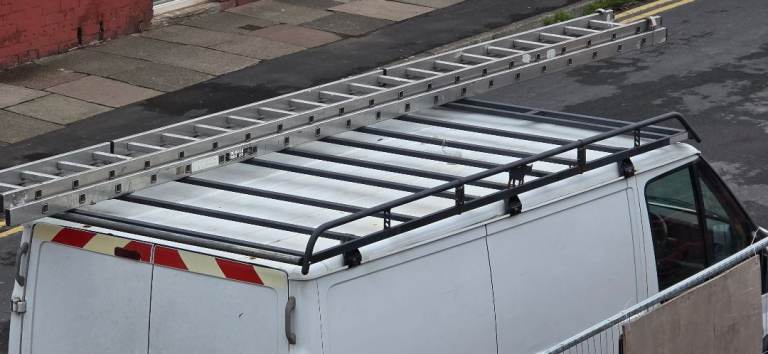 Rhino roof rack