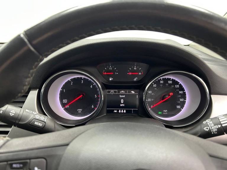 2021 Vauxhall Astra 1.5 Turbo D SRi Nav Sports Tourer 5dr Diesel Manual Euro 6 (s/s) (122 ps) F E...