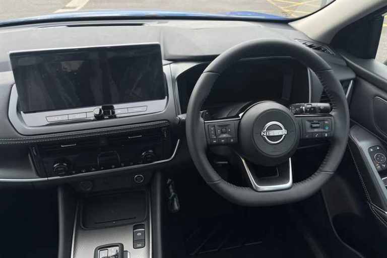 2025 Nissan Qashqai 1.3 DIG-T MH 158 N-CONNECTA 5DR XTRONIC Hatchback Petrol Automatic