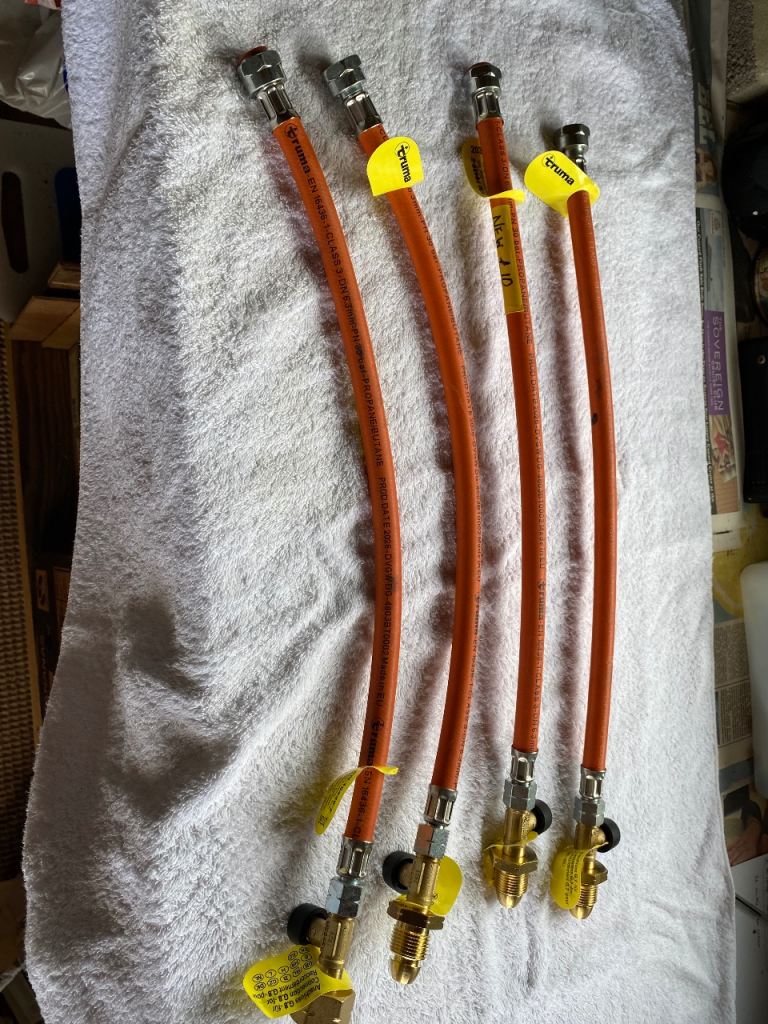 Gas pigtail for propane