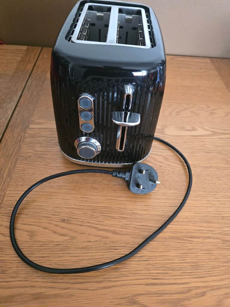  2-Slice Toaster 