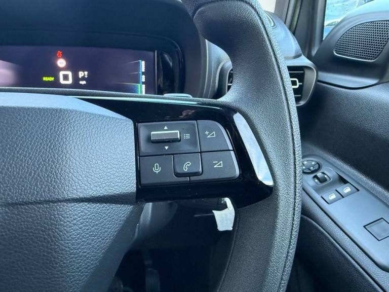 2025 Citroen Berlingo 100kW Plus XL 52kWh 5dr Auto [7 Seat] MPV ELECTRIC Automatic