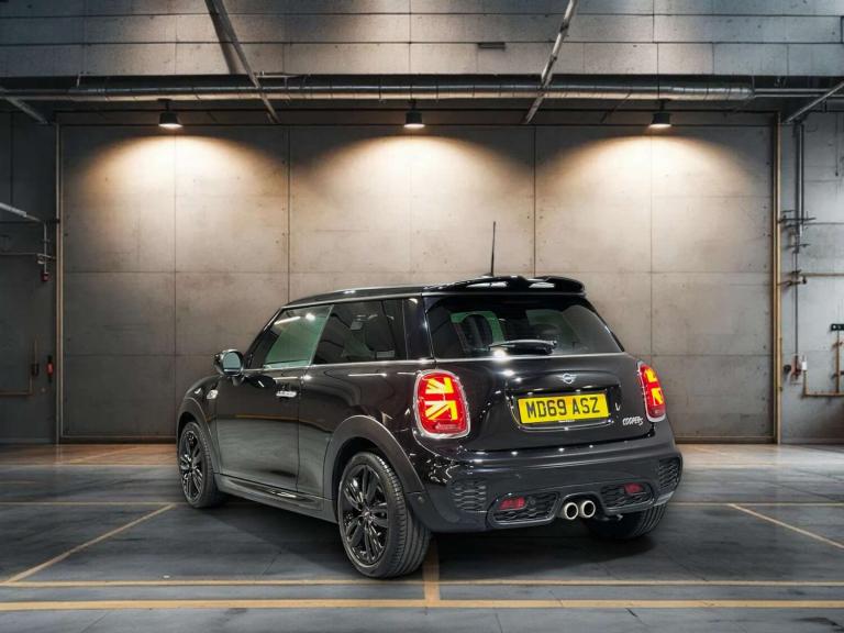 2019 MINI Hatch 2.0 Cooper S Sport II 3dr Auto HATCHBACK PETROL Automatic