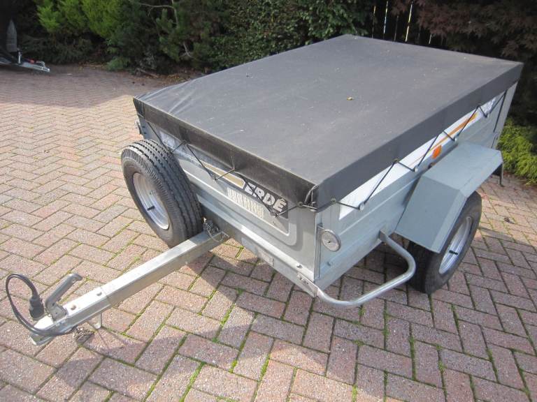 Erde 142 trailer,Spare wheel,Flat cover,Wheel clamp,Coupling lock