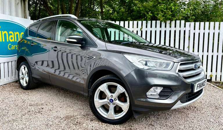 CAN'T GET CREDIT? CALL US! Ford Kuga 1.5 TDCi Titanium (s/s), Manual - £199 DEPOSIT, £70 PER WEEK