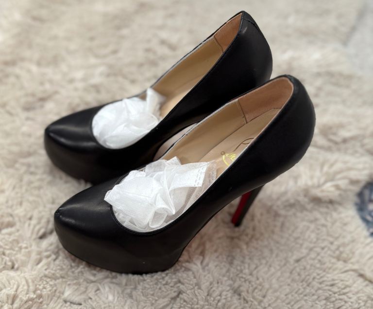 image for Christmas Party Shoes Ladies Authentic Christian Louboutin Platform Pumps Size 5