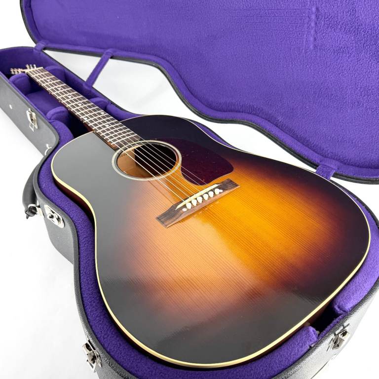 2023 Gibson Custom Shop 1942 Banner J-45 - Vintage Sunburst - Trades