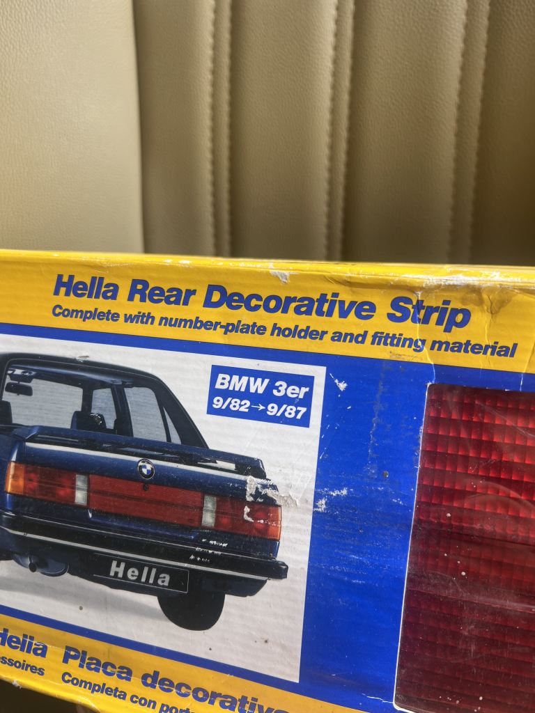 Bmw E 30 for Facelift rear panel NOS!!