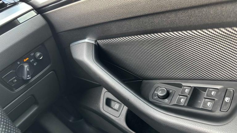 2022 Volkswagen Arteon 2.0 TSI R 5dr 4MOTION DSG Hatchback Petrol Automatic