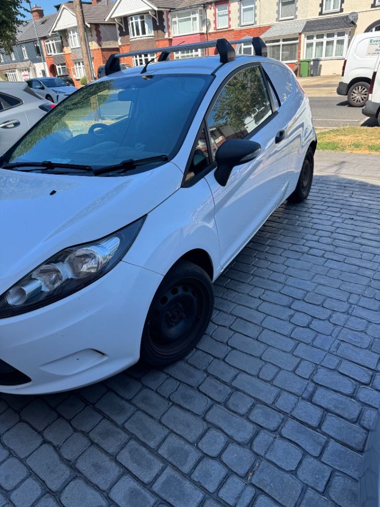 Ford, FIESTA, Car Derived Van, 2011, Manual, 1399 (cc)