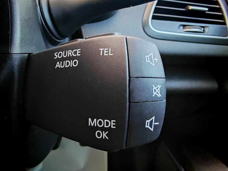 2019 Renault Megane 1.5 Blue dCi 115 Iconic 5dr ESTATE DIESEL Manual