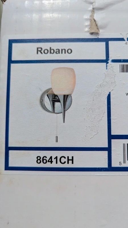 Robano Bathroom wall Light 