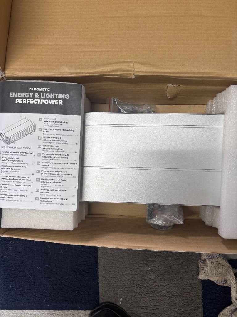 Power inverter