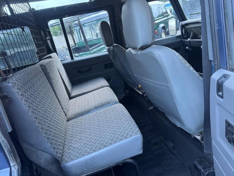 2000 Land Rover Defender Hard Top Td5 PANEL VAN DIESEL Manual