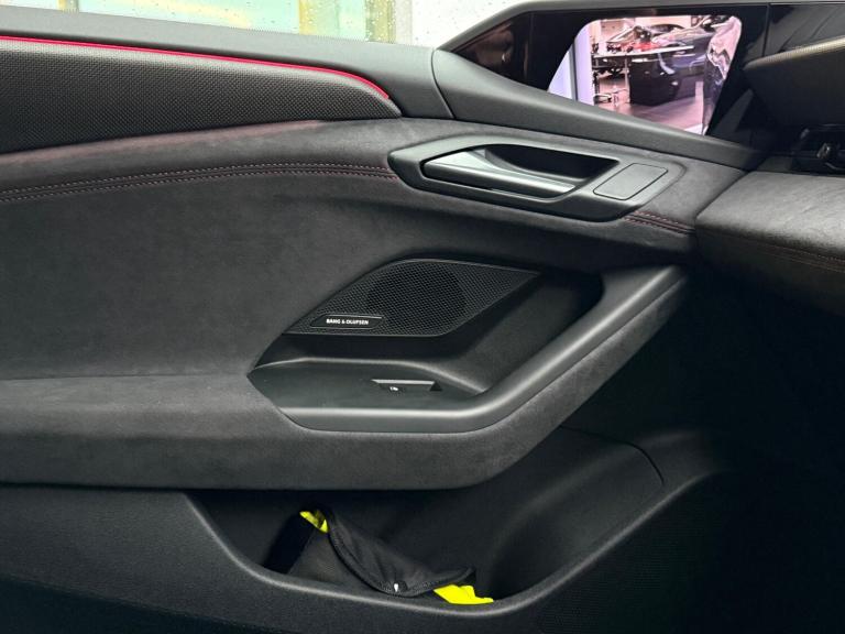 2025 Audi A6 370kW S6 Quattro 100kWh Launch Edition 5dr Auto ESTATE ELECTRIC Automatic