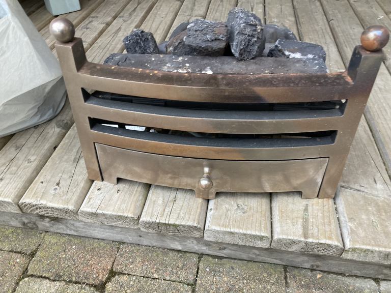 Gas fire 16”