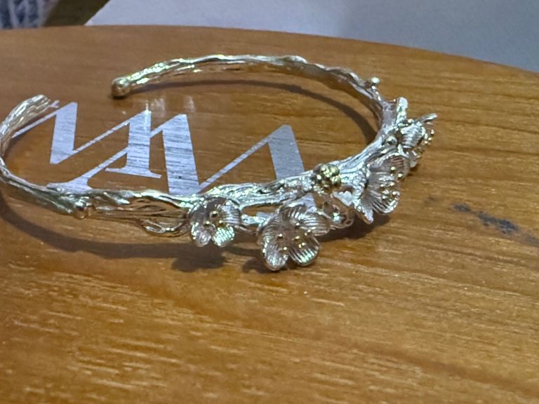 925 sliver plum blossoms bracelet 