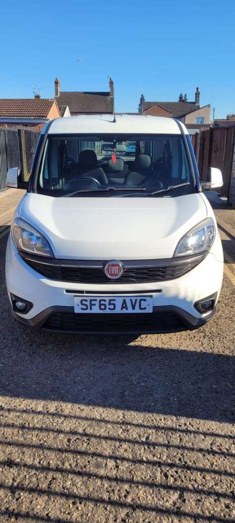 Fiat Doblo Maxi 1.6 Diesel - Wheelchair Access