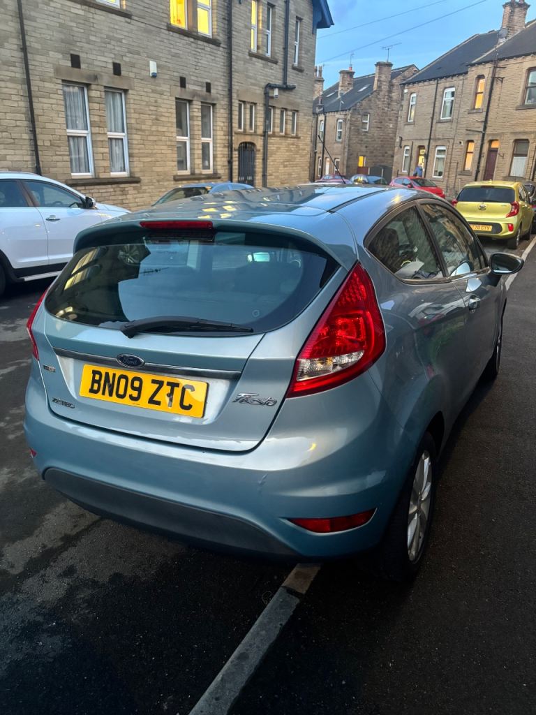 2009 Ford fiesta zetec 1.4 TDCi