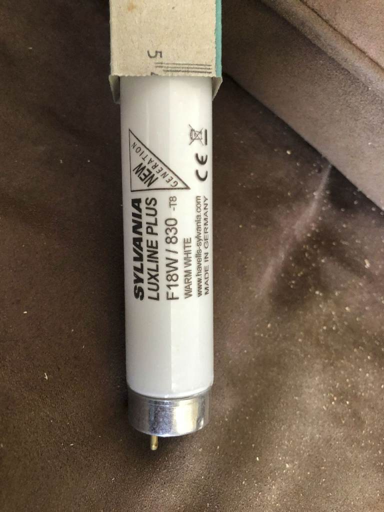 Fluorescent tube 2ft 18W