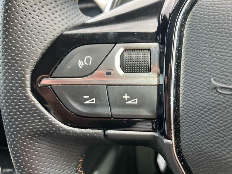 2022 Peugeot 3008 1.2 PureTech GT 5dr EAT8 HATCHBACK PETROL Automatic