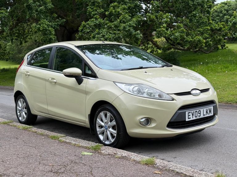 2009 Ford Fiesta 1.25 Zetec 5dr [82] HATCHBACK Petrol Manual