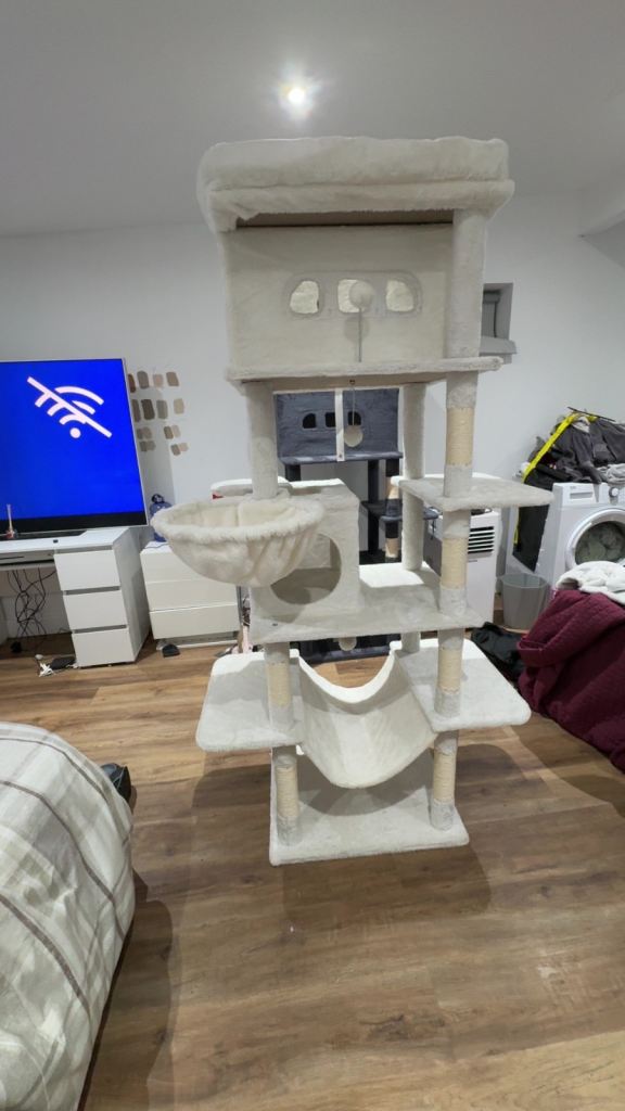 Cat tower 