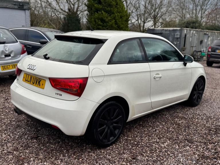 AUDI A1 1.4 PETROL TFSI SPORT + LONG MOT + RED INTERIOR + HPI CLEAR + BARGAIN !!