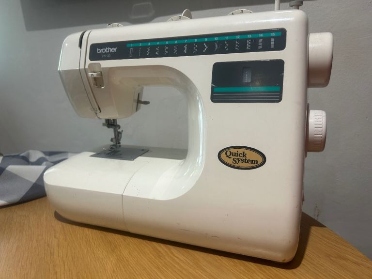 Brother PS-33 Sewing Machine 