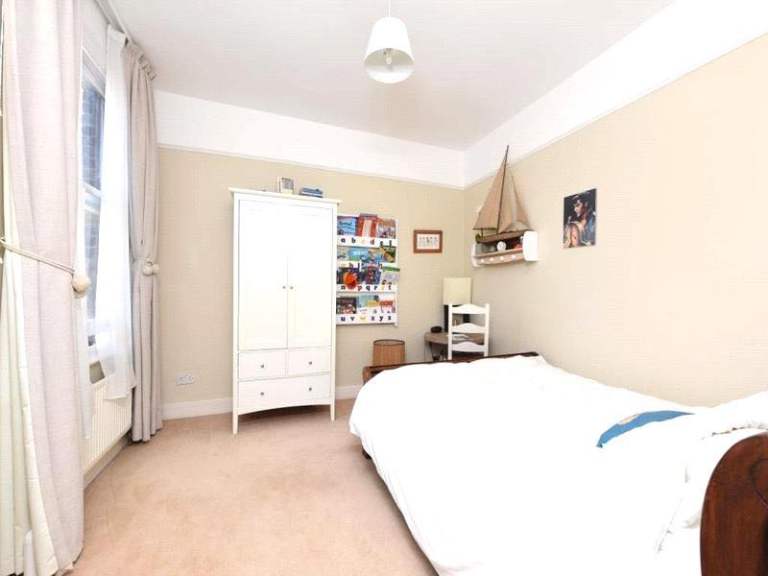 🏡🌞  CHEAP ROOM IN EAST HAM 🏡 