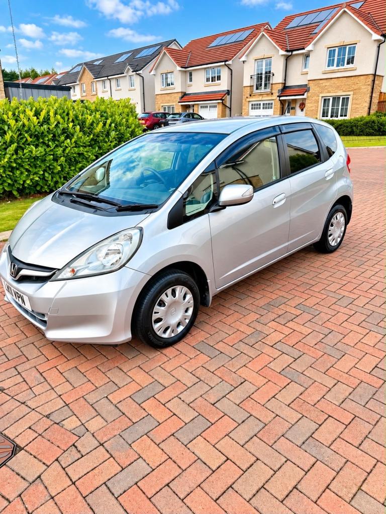 Honda Jazz 1.4 i-VTEC Petrol 37K Silver Automatic - Immaculate Condition