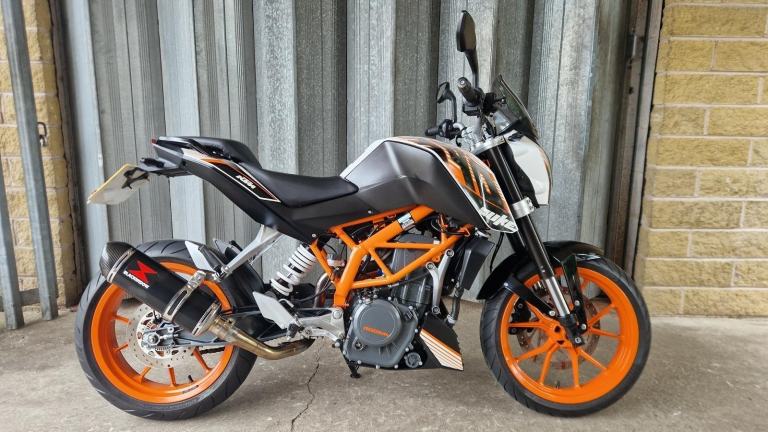 KTM 390 Duke, 2015, 4,325 Miles, Beautiful Condition, 2 Owners