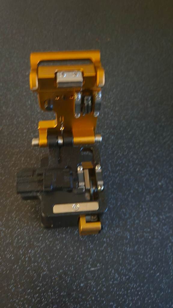 V7 Fiber Cleaver – Orange, Good Condition