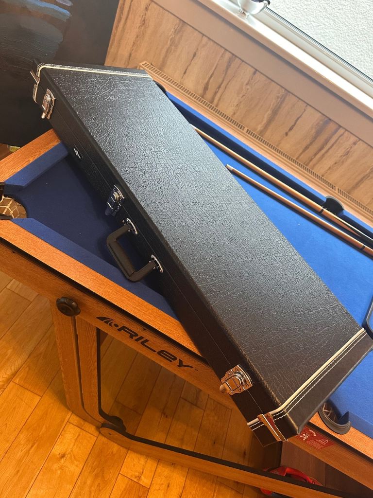 Gear 4 Music Hardshell Guitar Case