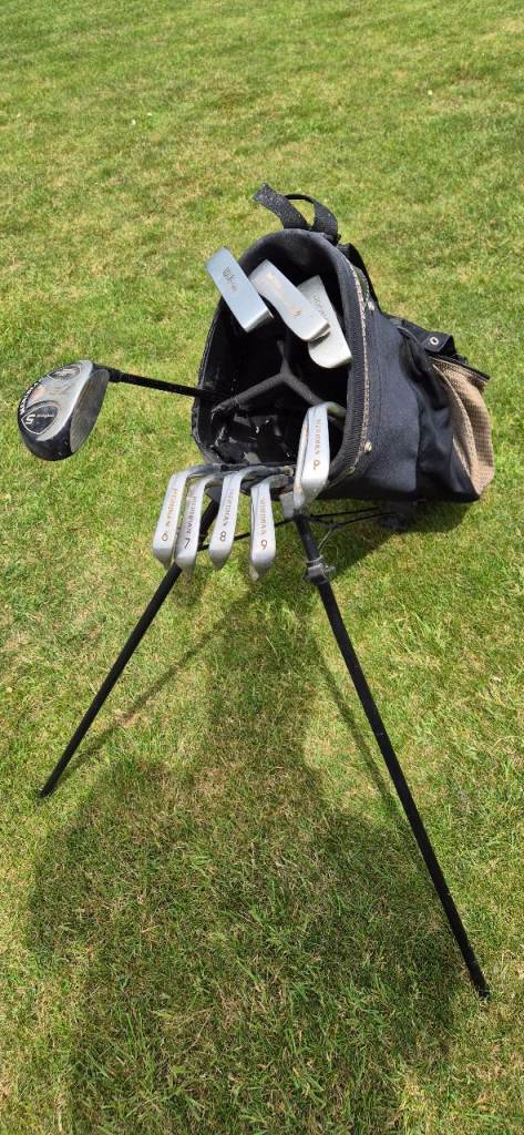 Full Golf Club Set with Stand Bag – Good Condition