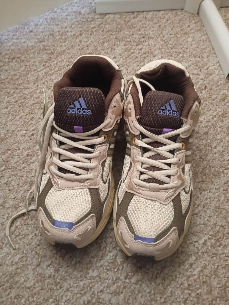 Adidas x Bad Bunny Responses CL 