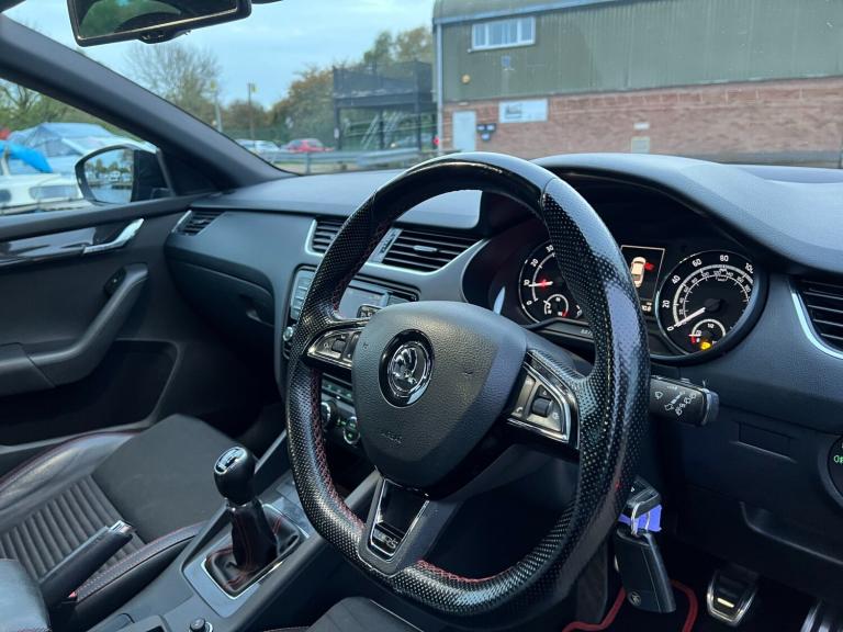 2016 Skoda Octavia 2.0 TSI vRS 5dr HATCHBACK Petrol Manual