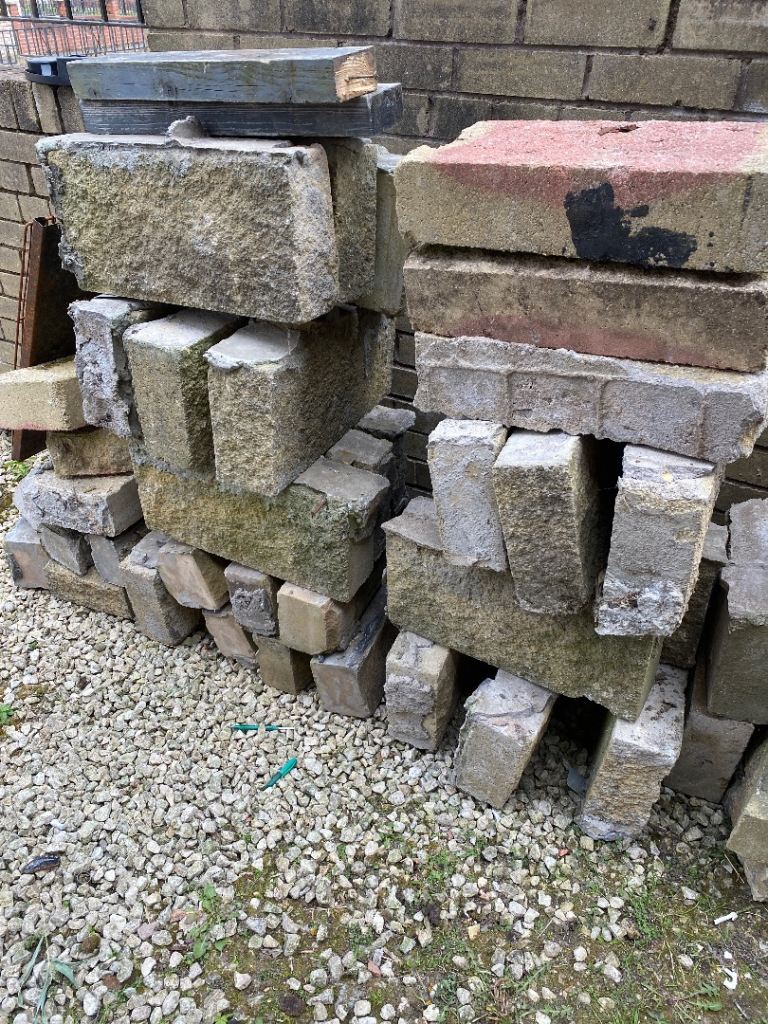  Free bricks 