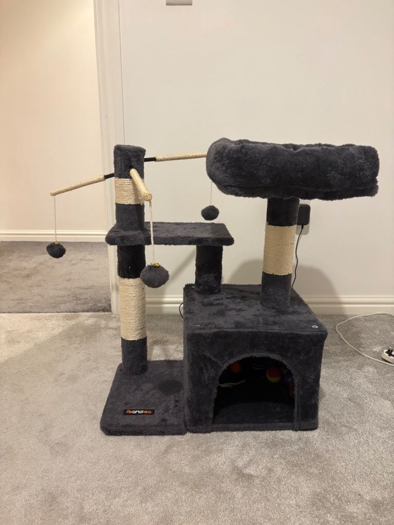 Cat tree/scratcher